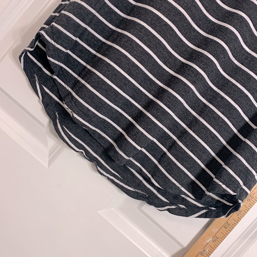 Striped top - Picture 3 of 5